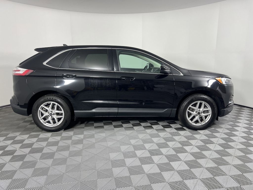 Used 2023 Ford Edge SUV