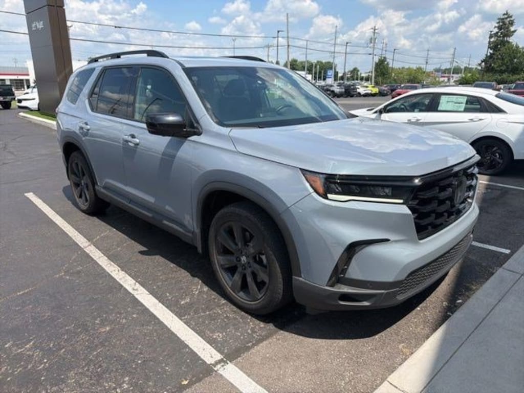 Used 2025 Honda Pilot Black Edition SUV