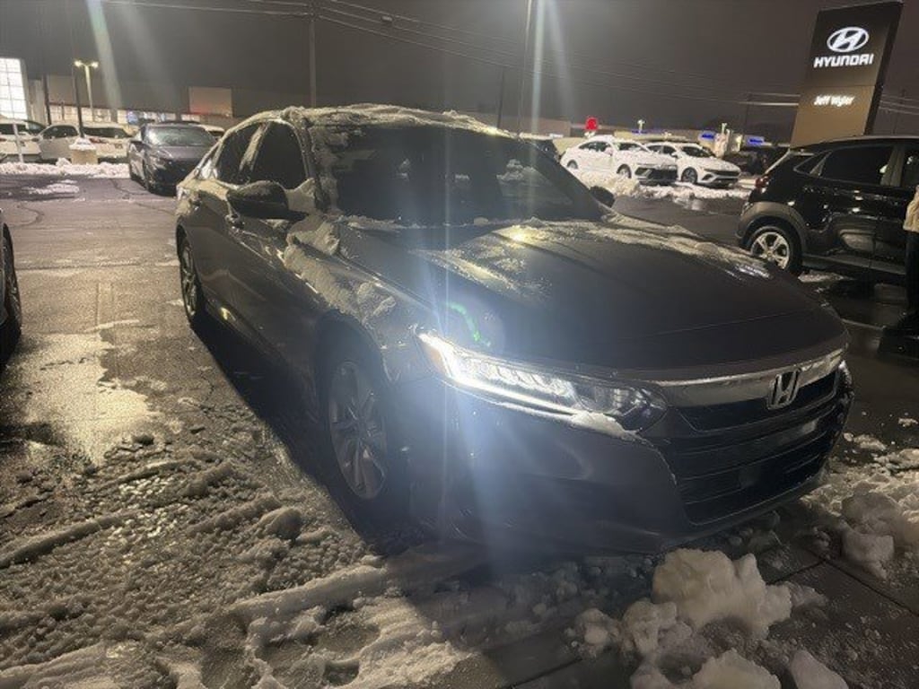 Used 2018 Honda Accord LX Sedan