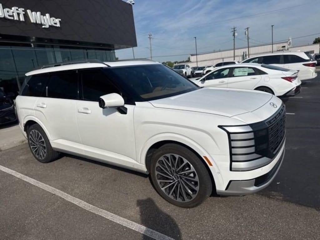 Used 2026 Hyundai Palisade Hybrid Calligraphy SUV