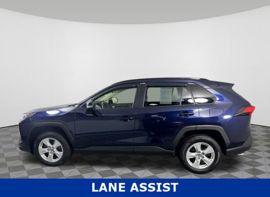 Used 2021 Toyota RAV4 XLE SUV