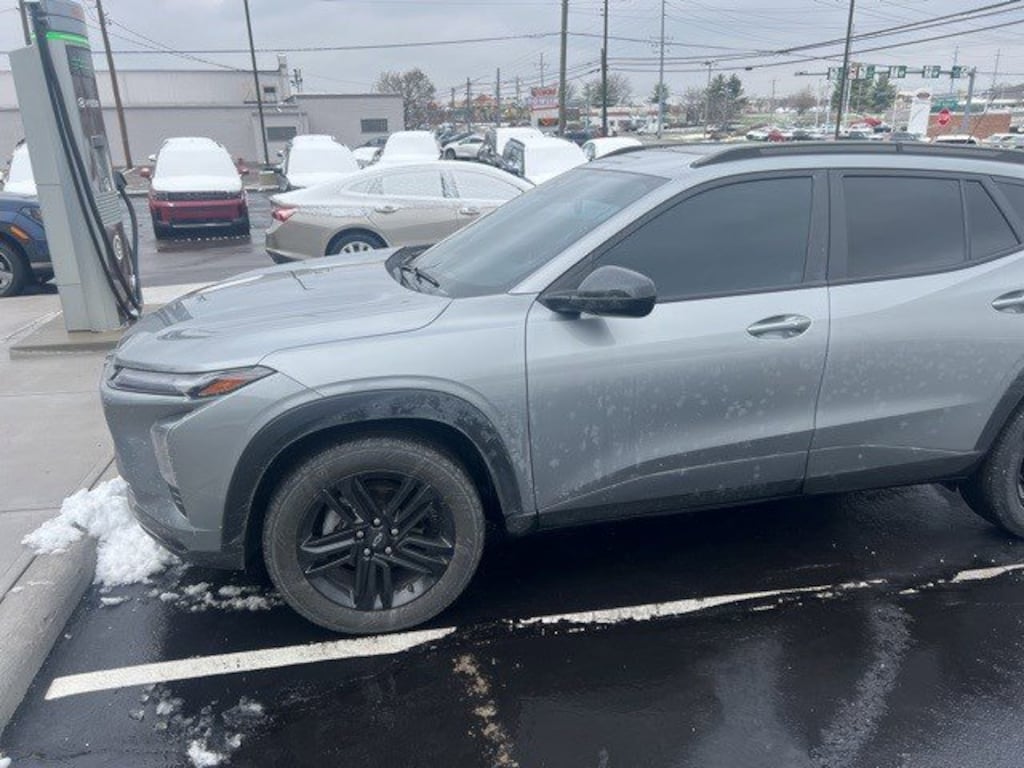 Used 2024 Chevrolet Trax ACTIV SUV