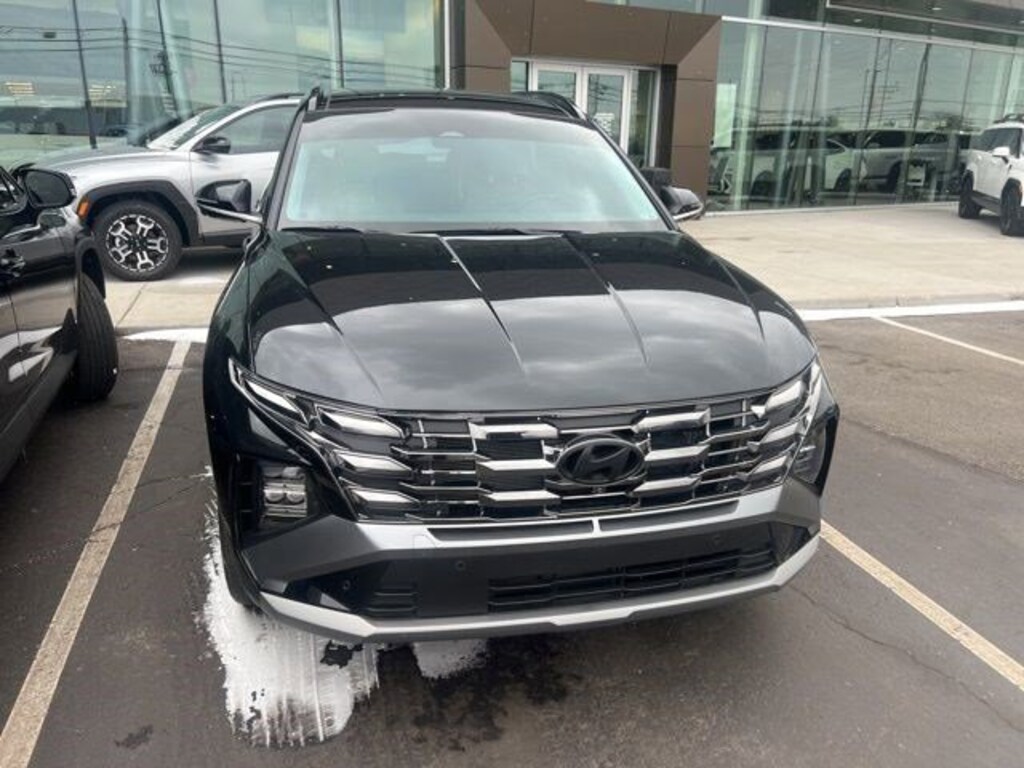 Used 2025 Hyundai Tucson Hybrid Limited SUV