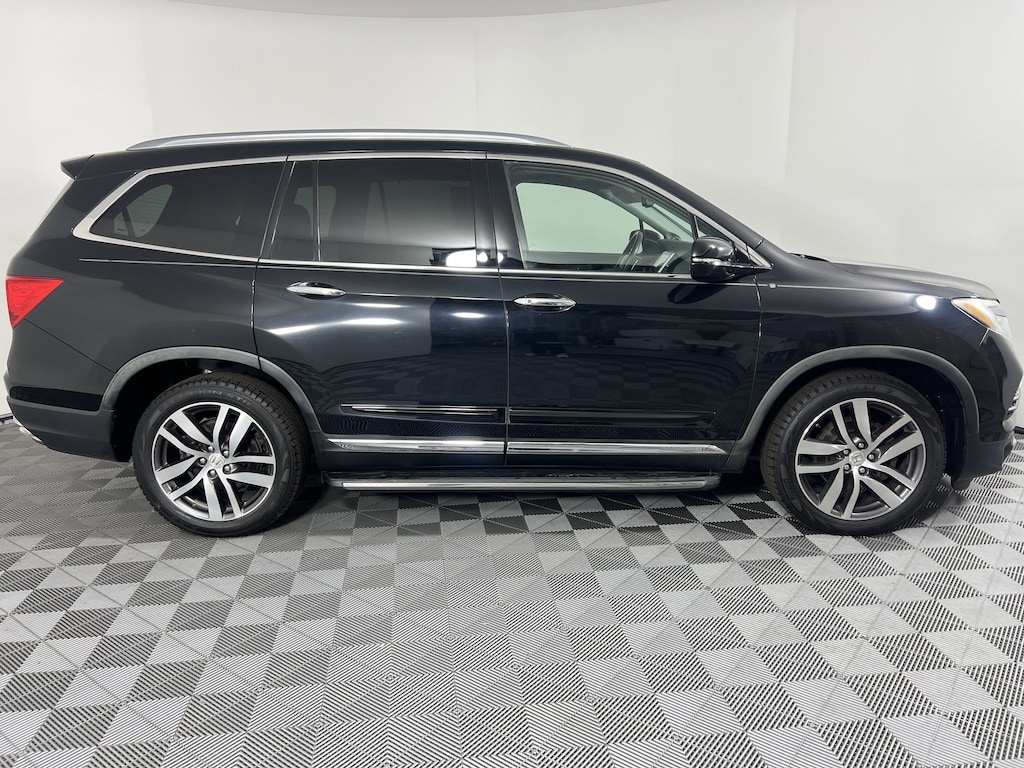 Used 2016 Honda Pilot Elite AWD SUV