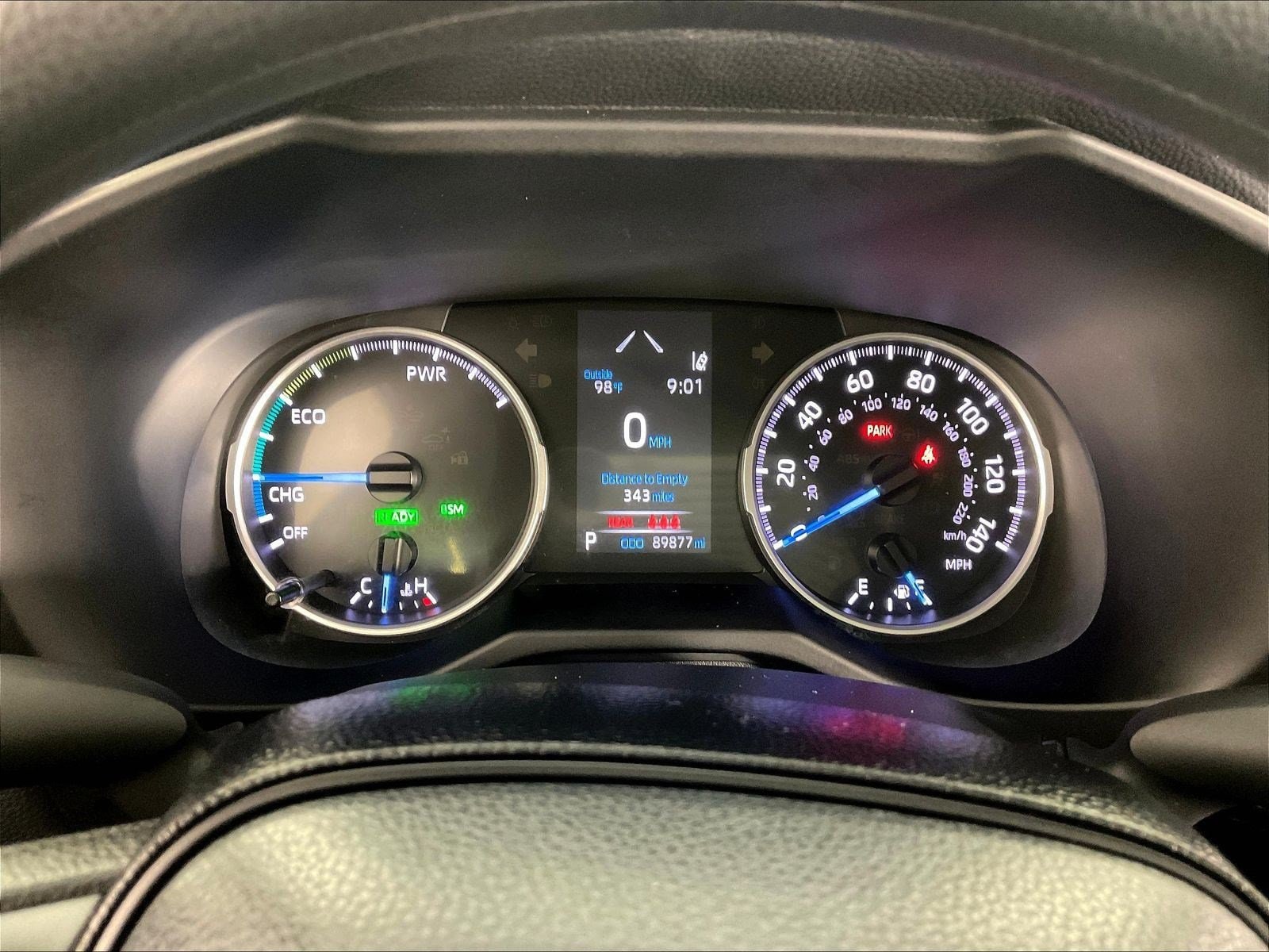 2019 Toyota RAV4 LE - Photo 15