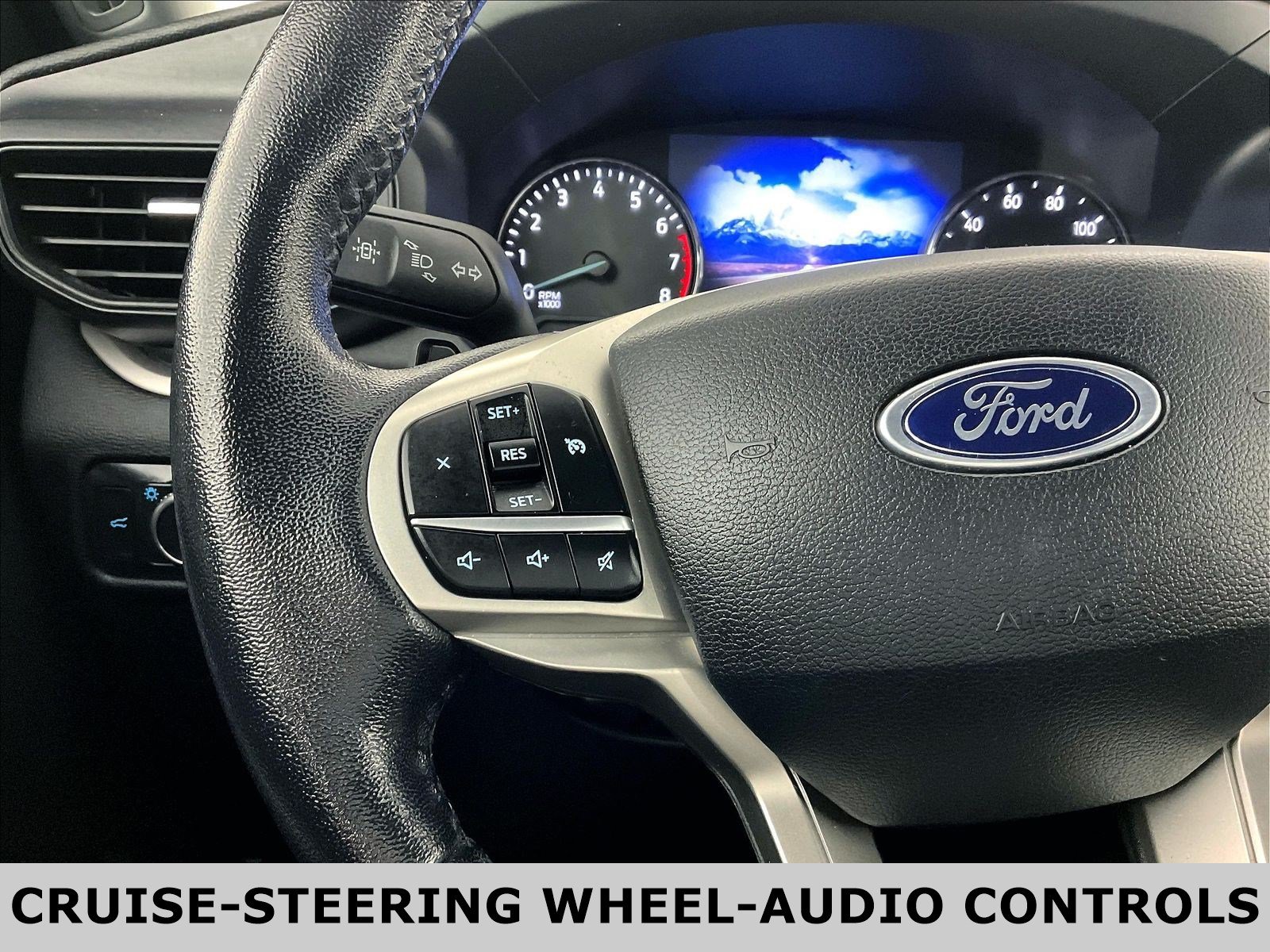 2021 Ford Explorer XLT - Photo 14