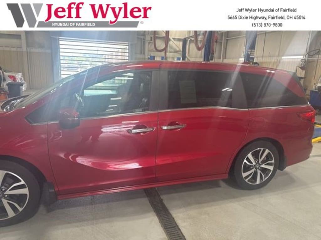 Used 2023 Honda Odyssey Touring Van