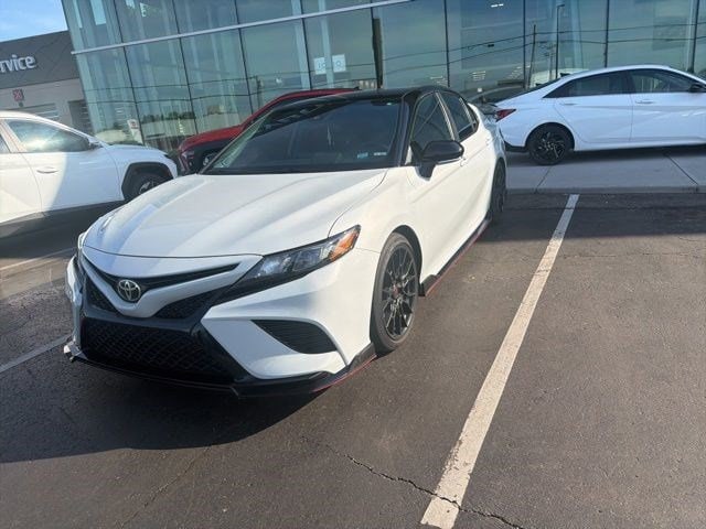 2021 Toyota Camry TRD - Photo 15