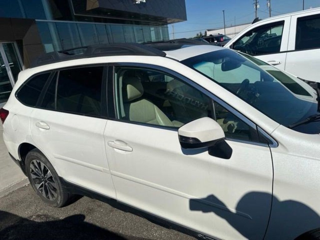 Used 2016 Subaru Outback 2.5i Limited SUV