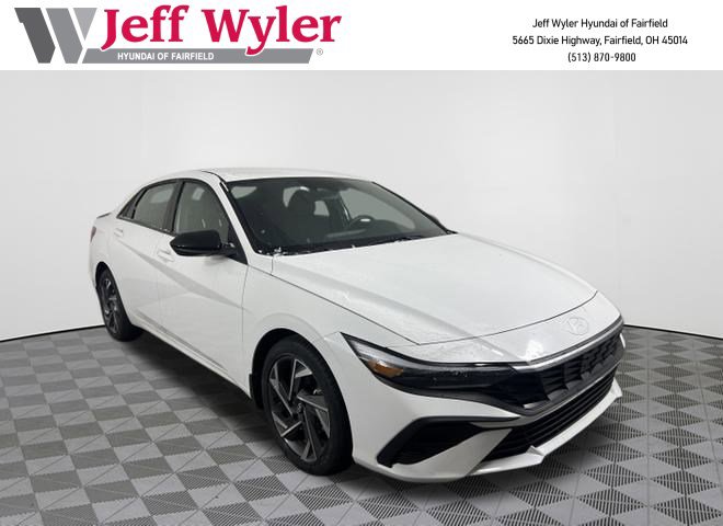 2025 Hyundai Elantra SEL's photo