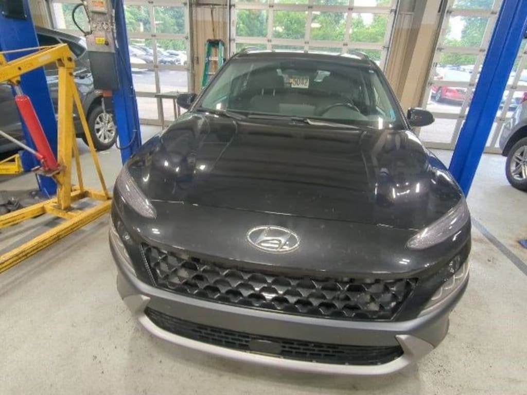 Used 2023 Hyundai Kona Limited SUV