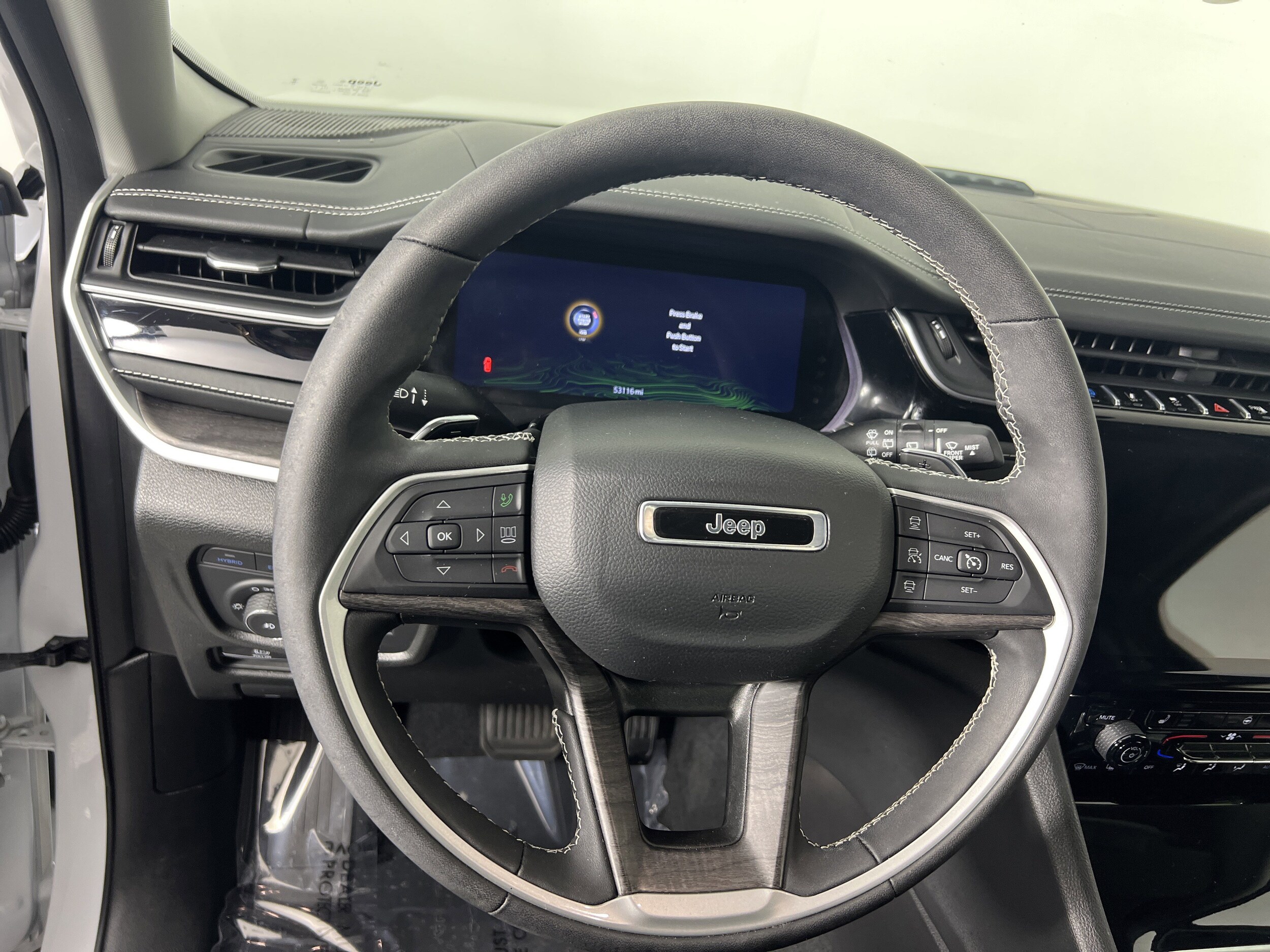 2022 Jeep Cherokee Limited 4xe photo 2