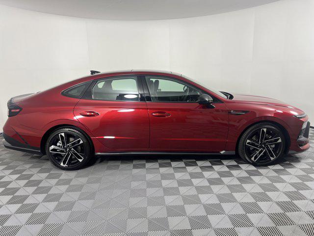 2025 Hyundai Sonata N Line photo 2