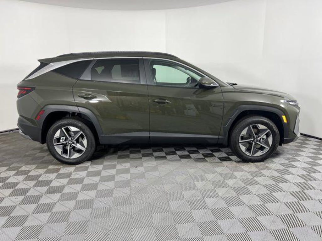 New 2026 Hyundai Tucson SEL AWD SUV