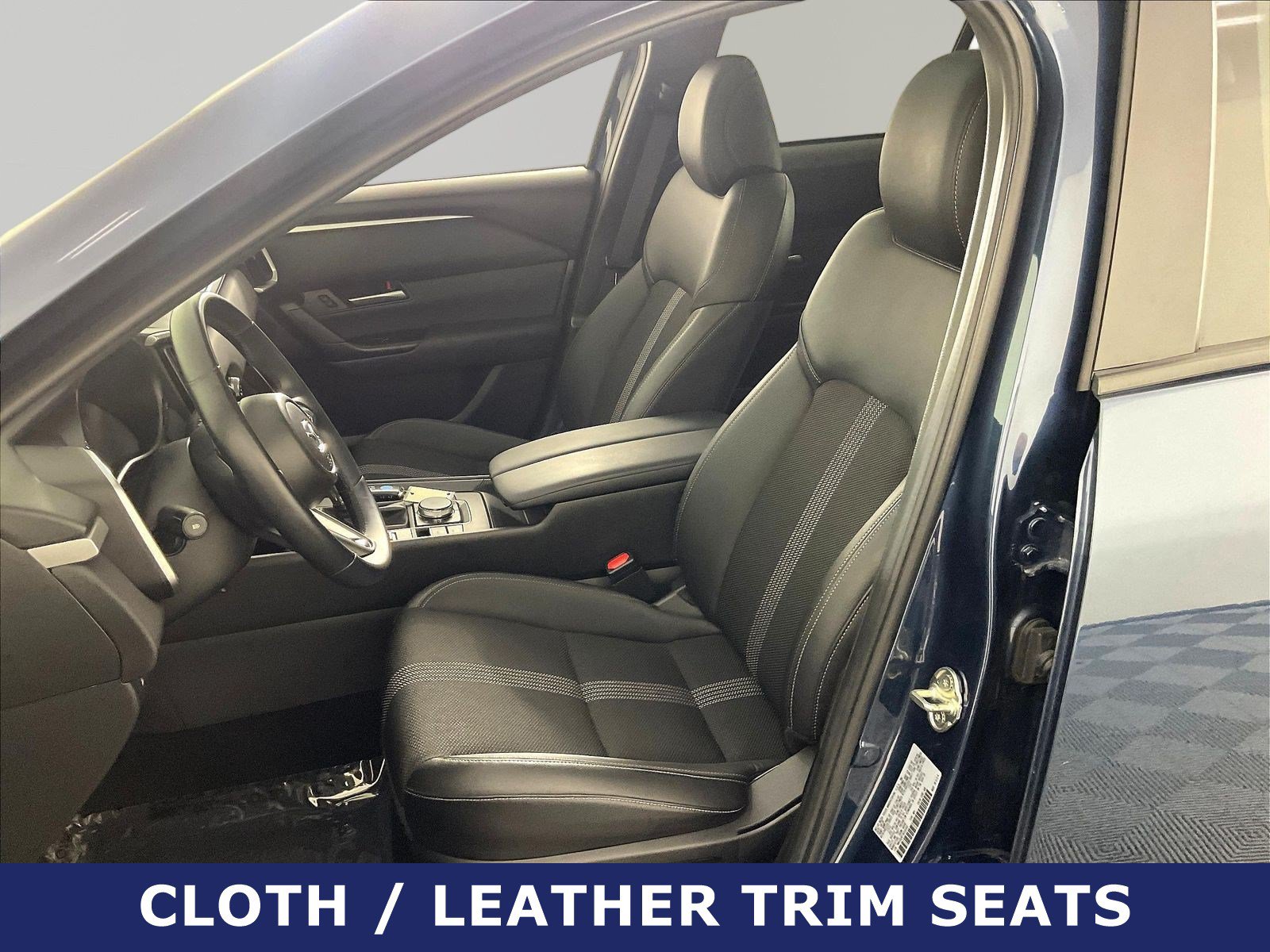 2025 Mazda CX-50 Premium - Photo 23