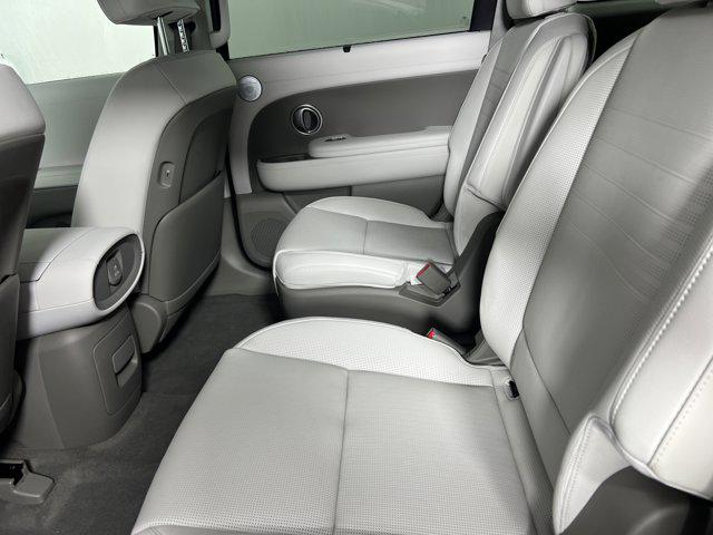 2026 Hyundai Palisade Limited - Photo 11