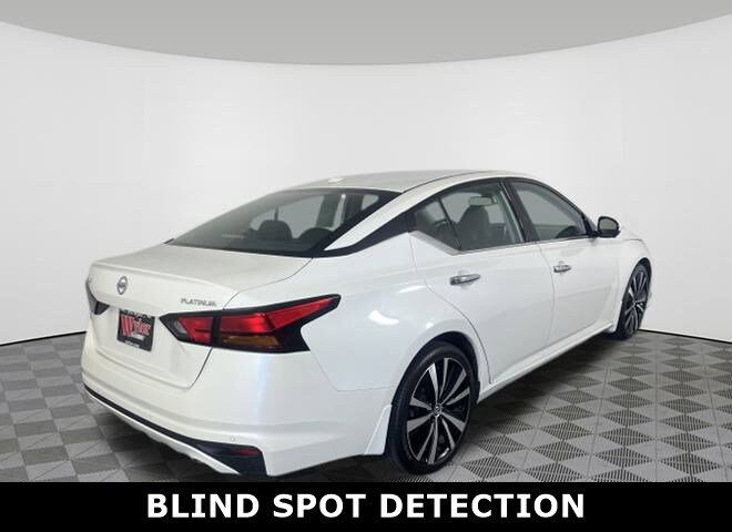 2020 Nissan Altima 2.5 Platinum photo 2