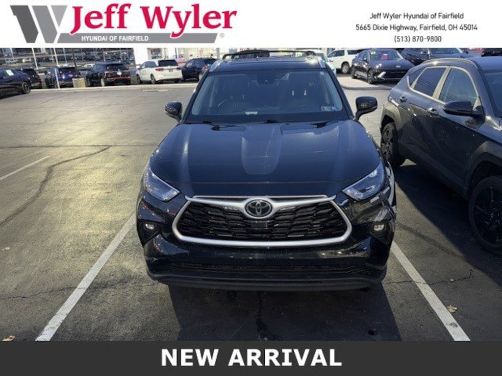 Used 2022 Toyota Highlander XLE SUV
