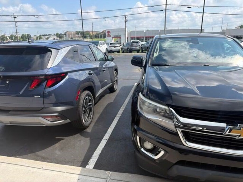 Used 2016 Chevrolet Colorado LT Truck Crew Cab