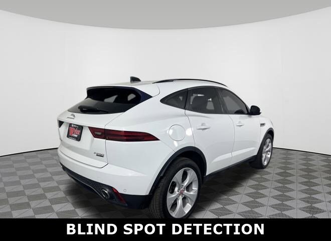2020 Jaguar E-PACE SE photo 3