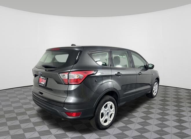 2018 Ford Escape S photo 3
