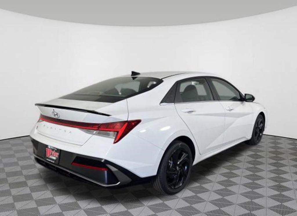 New 2026 Hyundai Elantra SEL Sport Premium Sedan
