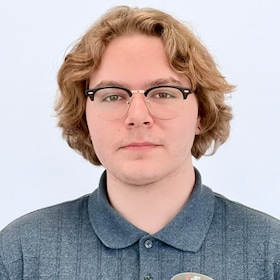 Staff member Derrick Howard from 941f38962955