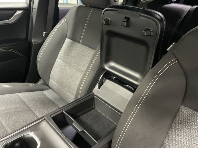 2025 GMC Acadia Elevation - Photo 25
