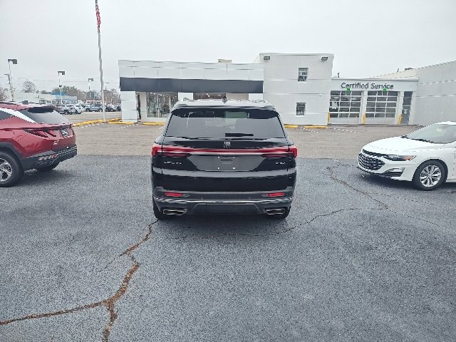 2025 Buick Enclave Preferred photo 4