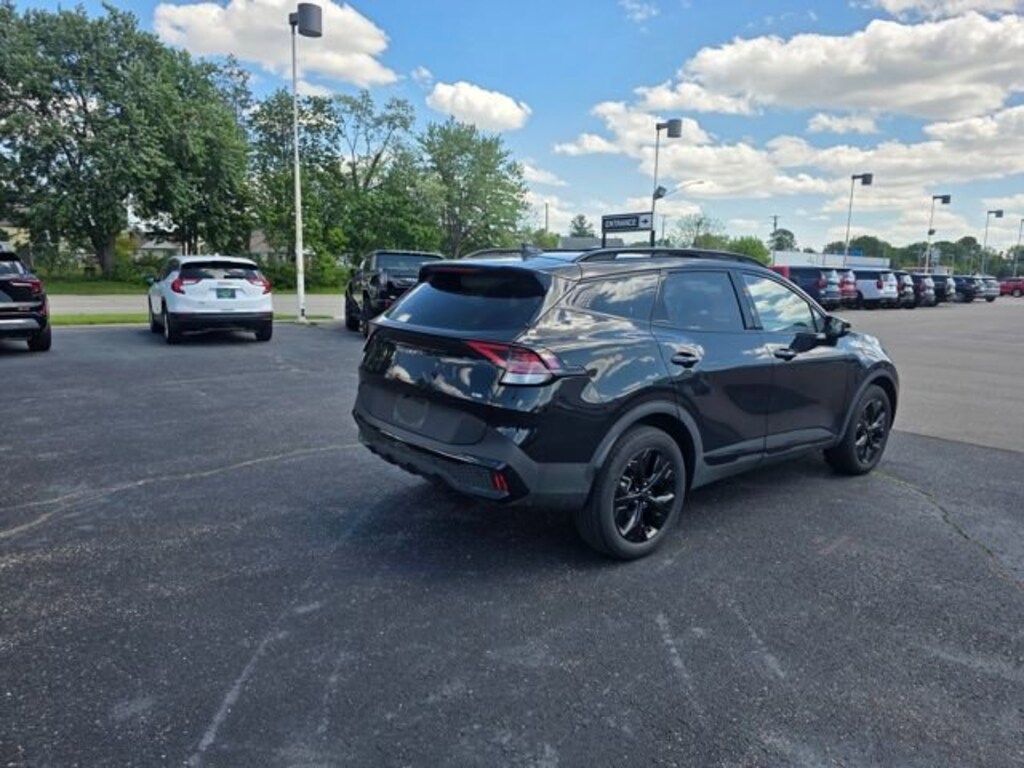 Used 2025 Kia Sportage X-Line SUV
