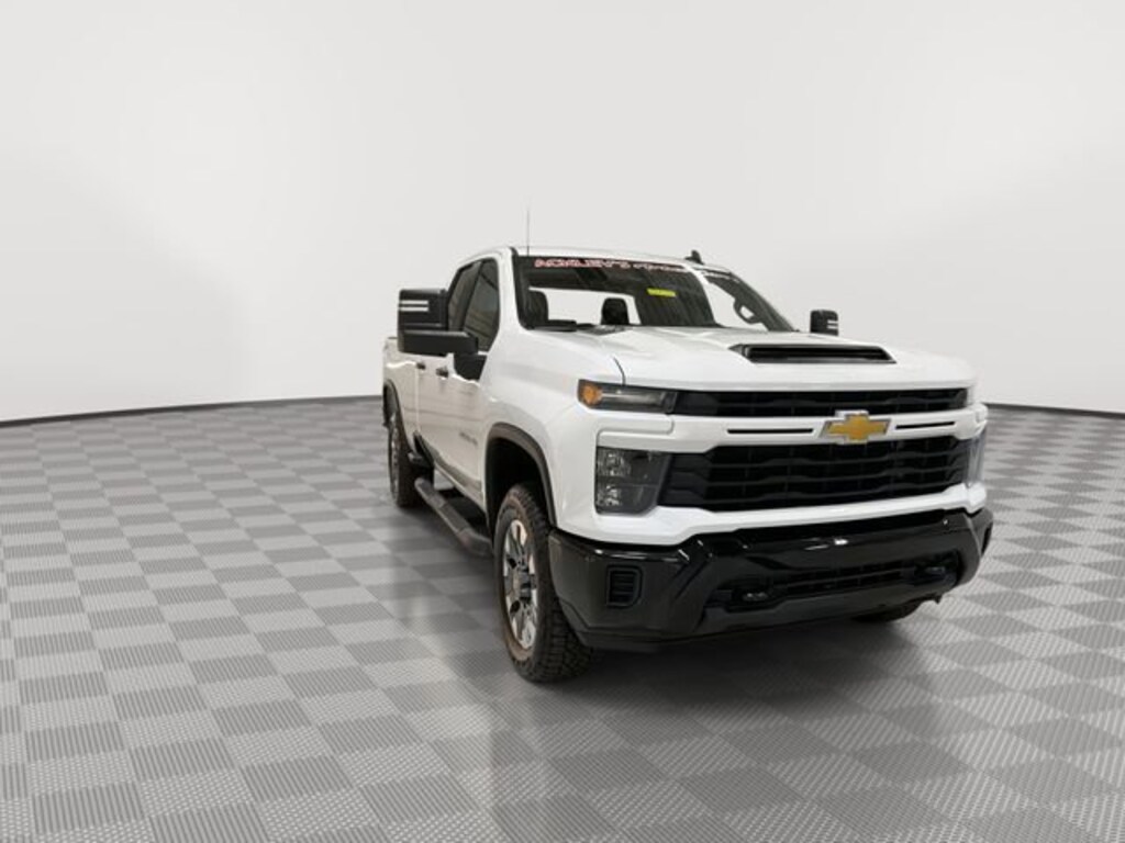 Used 2025 Chevrolet Silverado 2500 HD Custom Truck Double Cab