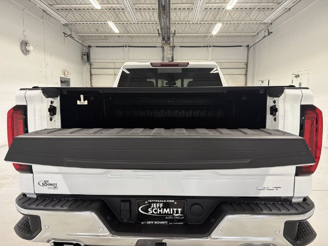 2026 GMC Sierra 1500 SLT - Photo 15
