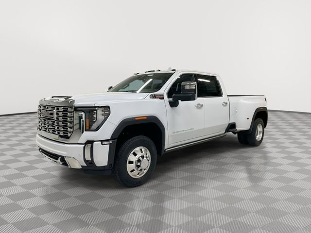 2026 GMC Sierra 3500HD Denali - Photo 6