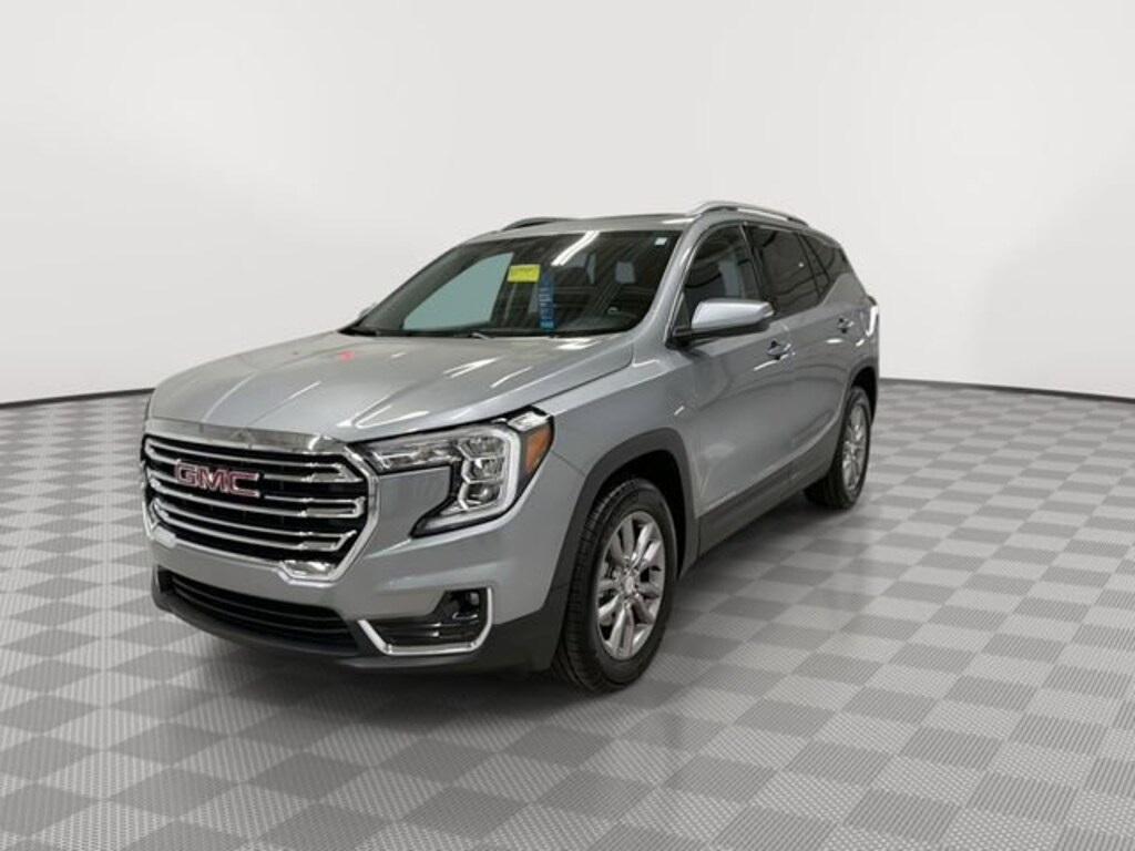 Used 2024 GMC Terrain SLT SUV