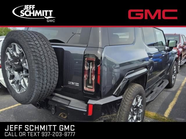 2026 GMC Hummer EV's photo