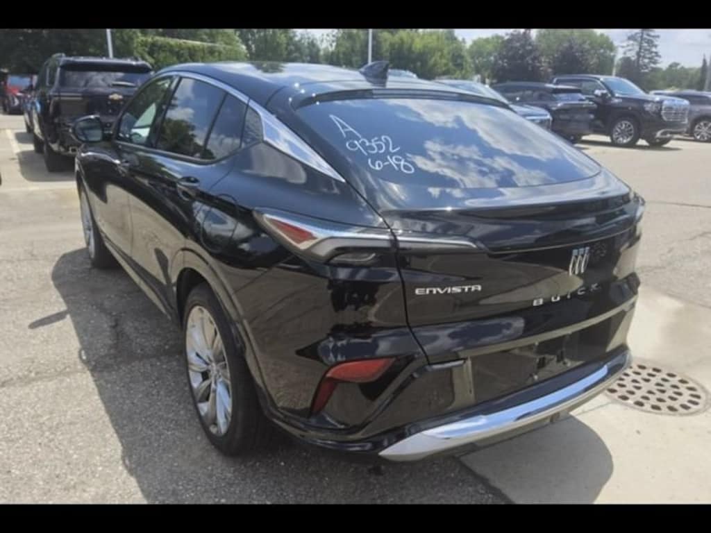 Used 2026 Buick Envista Avenir SUV