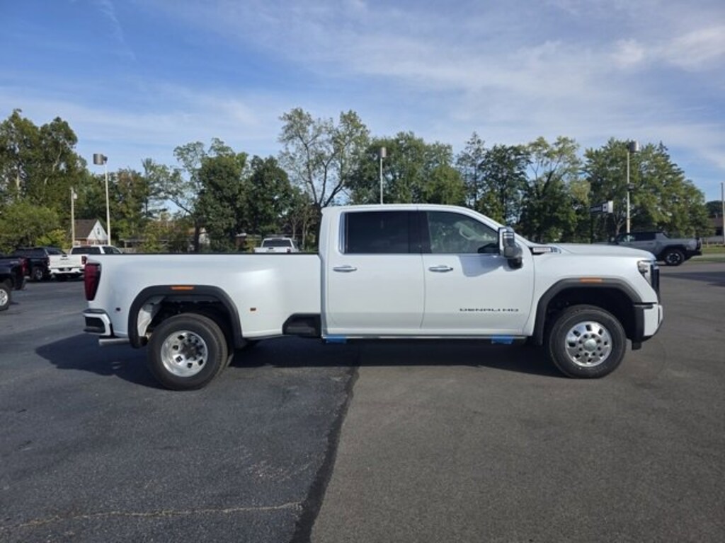 New 2026 GMC Sierra 3500 HD Denali DRW Truck