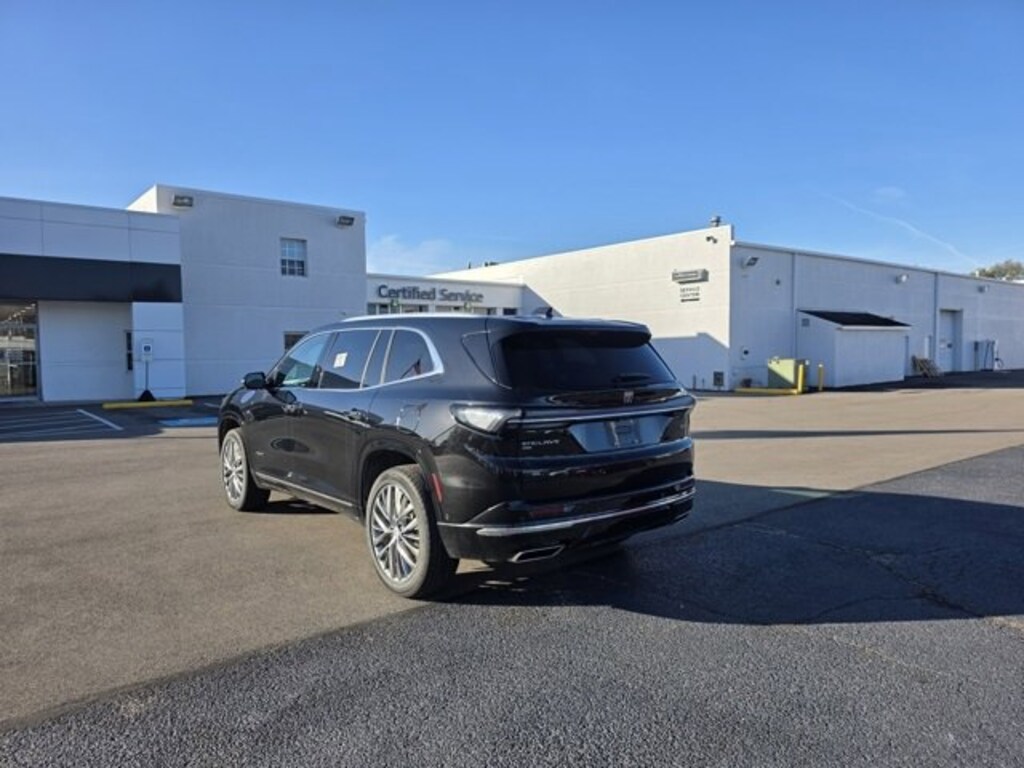 Certified 2025 Buick Enclave Avenir SUV
