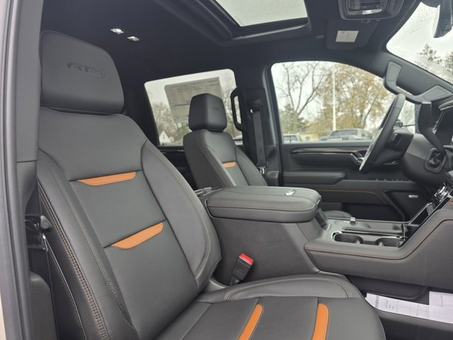 2026 Gmc Sierra 3500 HD AT4 photo 4