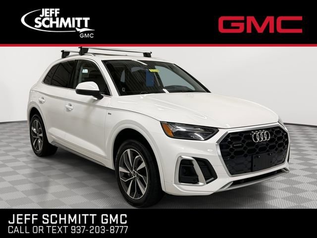 2024 Audi Q5 45 Premium Plus's photo