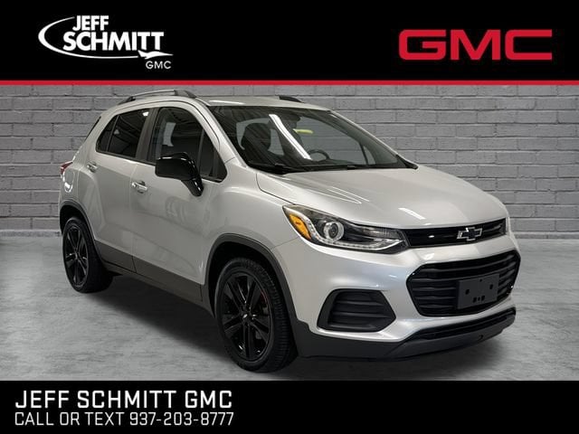 Used 2018 Chevrolet Trax LT with VIN 3GNCJLSB4JL220554 for sale in Fairborn, OH