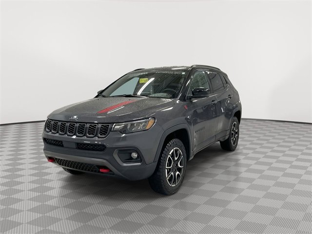 2024 Jeep Compass Trailhawk photo 4