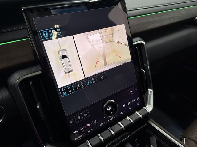 2026 GMC Acadia Denali Ultimate - Photo 30