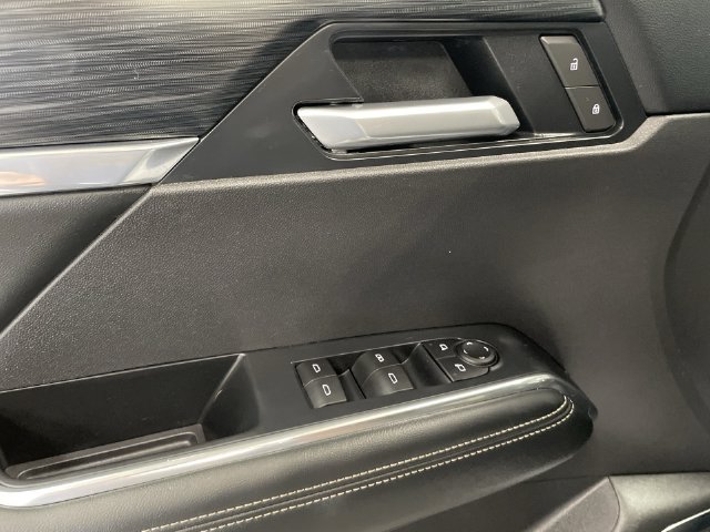 2025 GMC Acadia Elevation - Photo 25