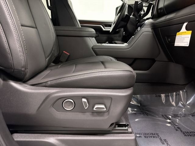 2026 GMC Sierra 3500HD Denali - Photo 21