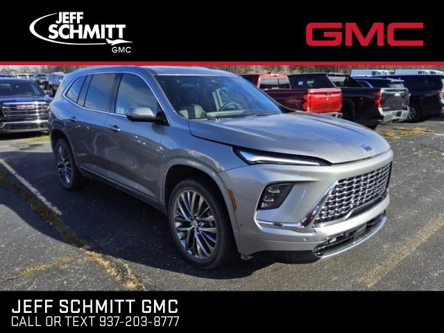 2025 Buick Enclave Avenir's photo