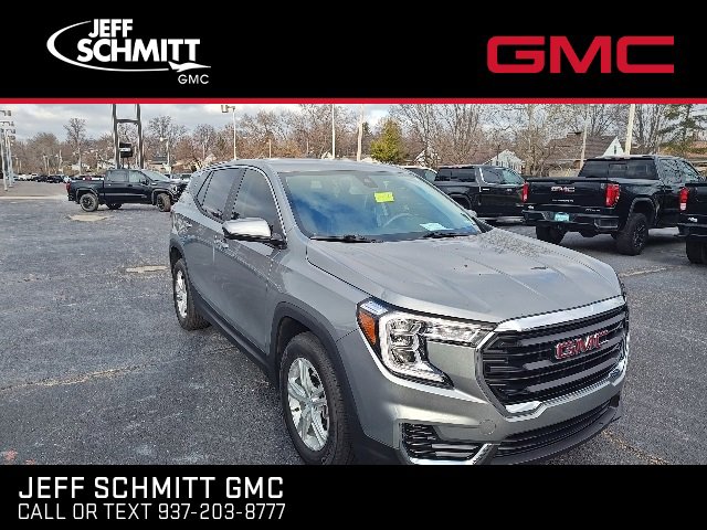 2023 GMC Terrain SLE's photo