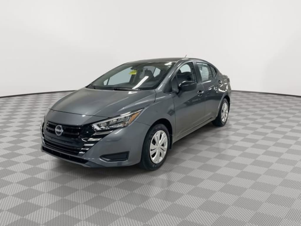 Used 2025 Nissan Versa 1.6 S Sedan