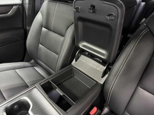 2026 GMC Acadia Elevation - Photo 26