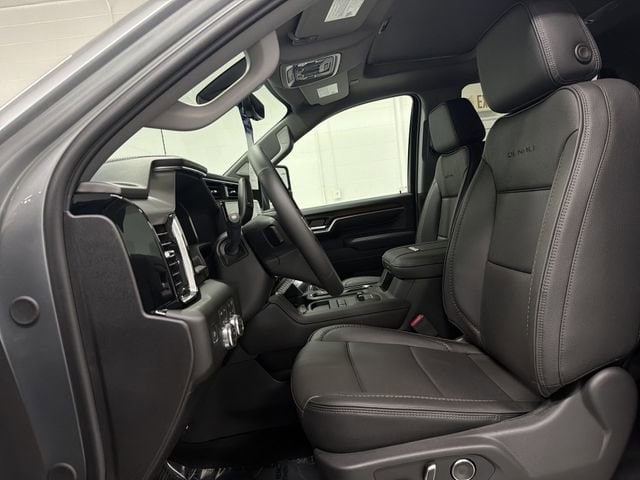 2026 GMC Sierra 3500HD Denali - Photo 22